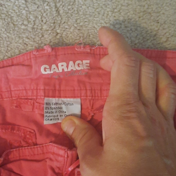 Roll-up capris - Picture 2 of 7